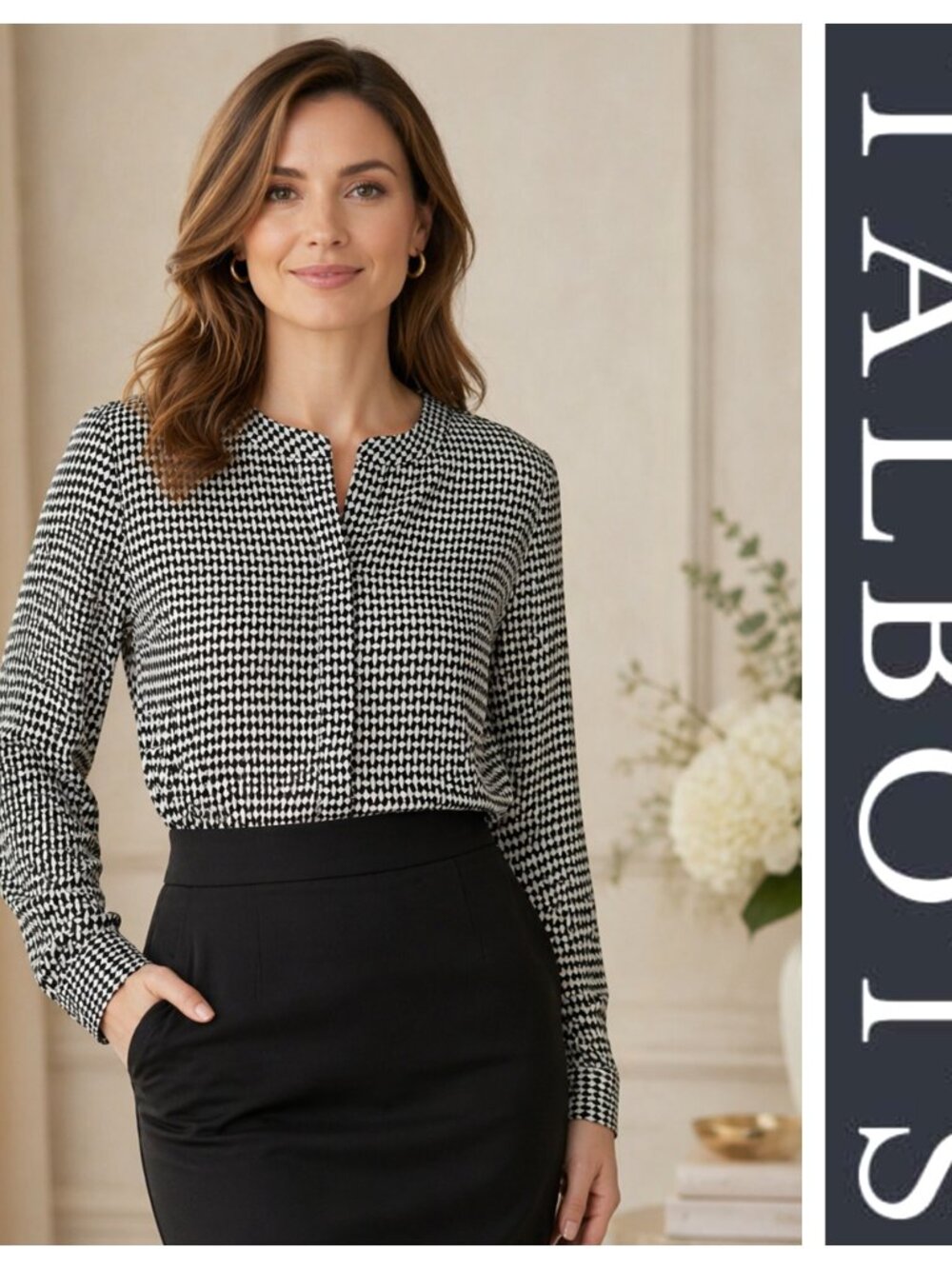 Talbots Black & White Geometric Pattern Blouse Shirt Top Size Petite